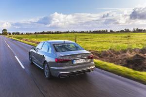 Audi A4 40 TDI Quattro S-Line 2019 года  (WW)